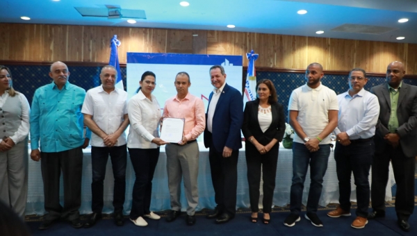 Promipyme entrega  RD$ 34 millones en préstamos a munícipes de  Gaspar Hernández;  61% de fondos fueron entregados a mujeres